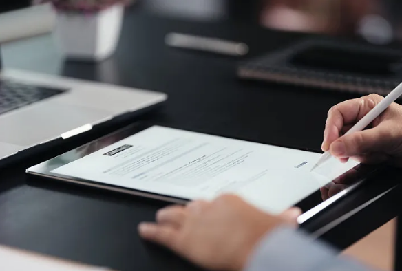 电子合同平台怎么收费？2 大模式+试用建议全知道