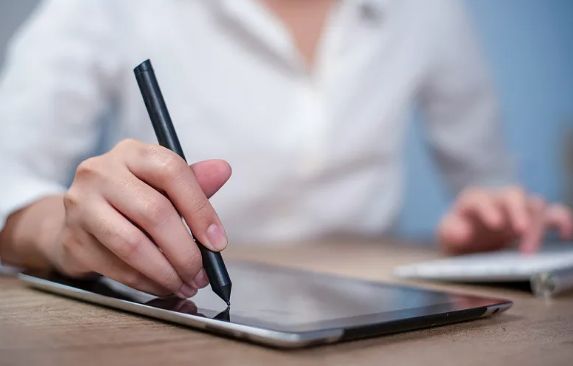 电子签约为啥火？这4个优势太香了，很多人都在用