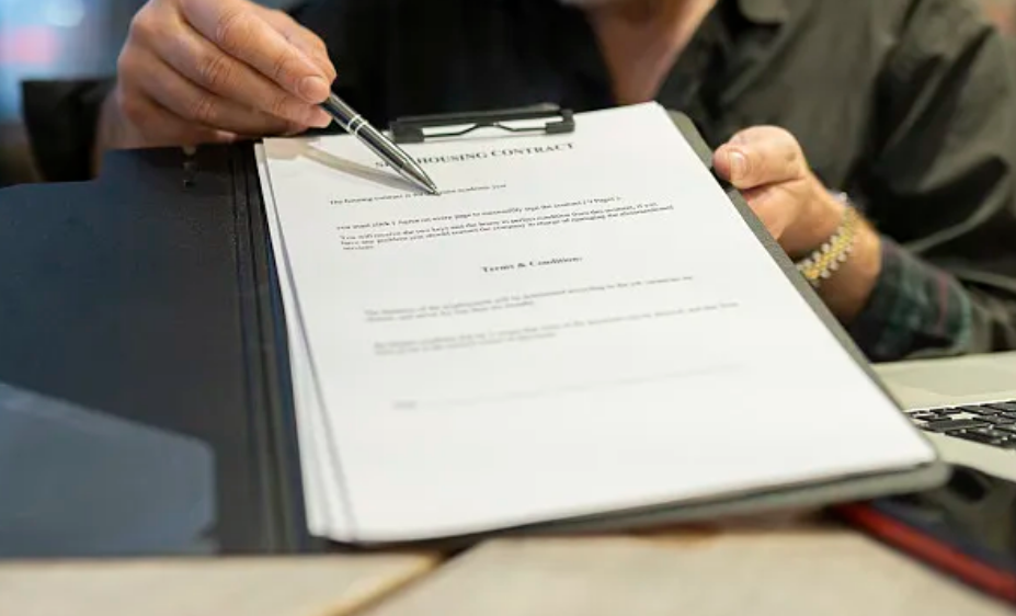 企业合同签署新时代：如何挑选省心又合规的电子签章平台？