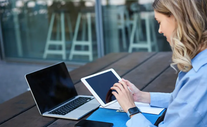 别急着签合同，先搞懂电子印章怎么生成，新用户还能免费试一次